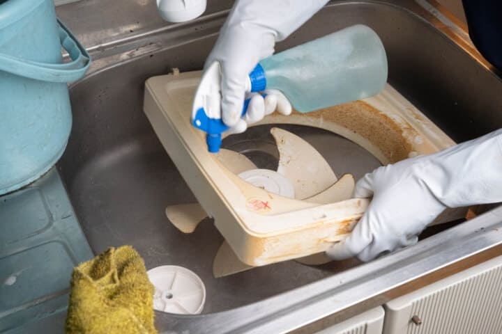 頑固な汚れもプロの技でスッキリ